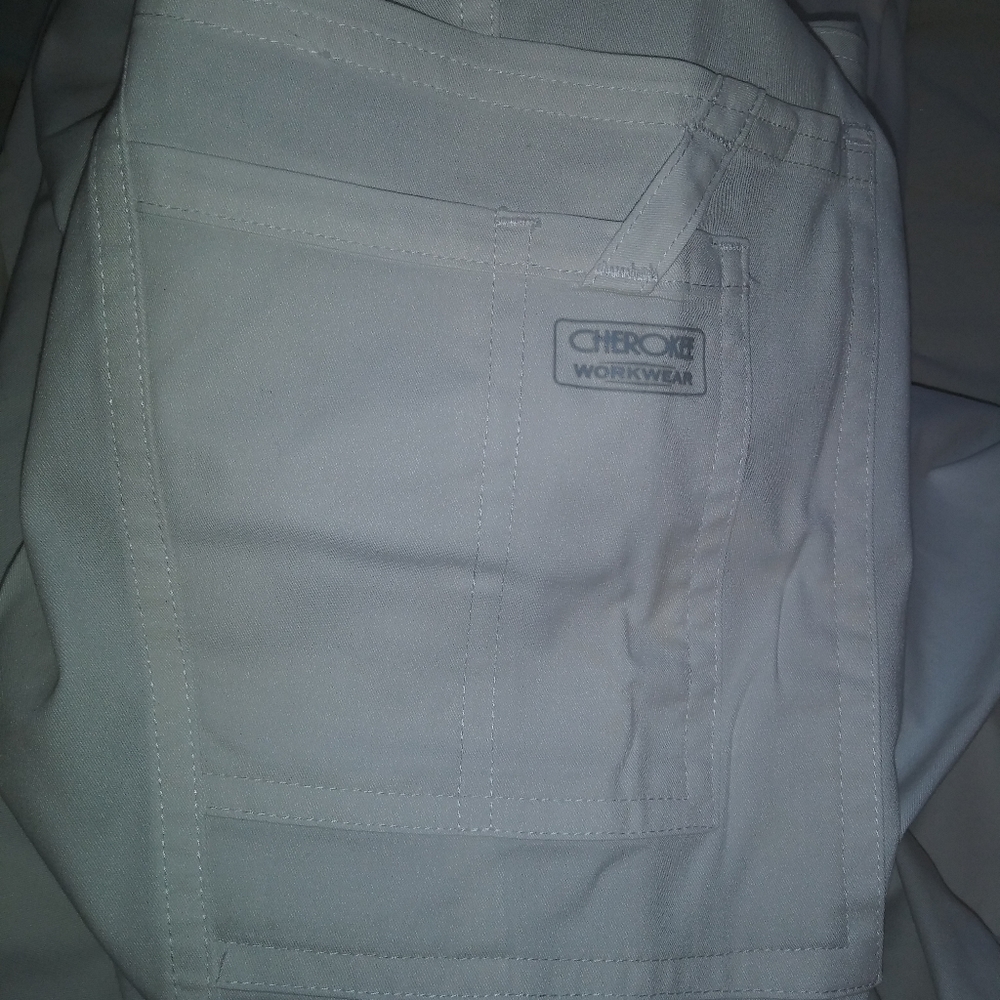 🏨 SOLD...Cherokee Workwear White Scrub Pants 🏨